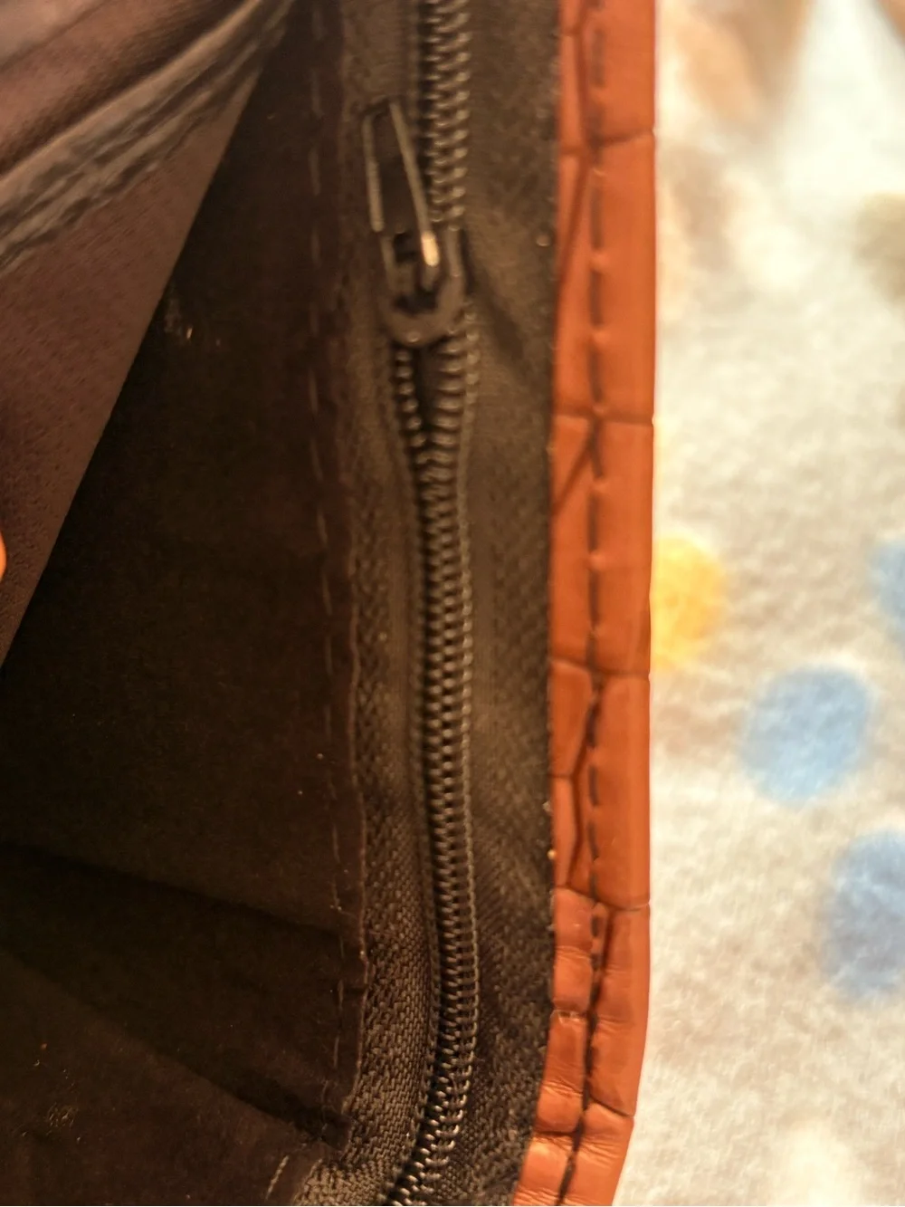 Vintage compact wallet